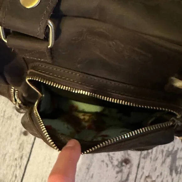 EUC -  House of Flynn Full size Dark Brown Leather Evermore Camera Bag - Picture 3 of 16